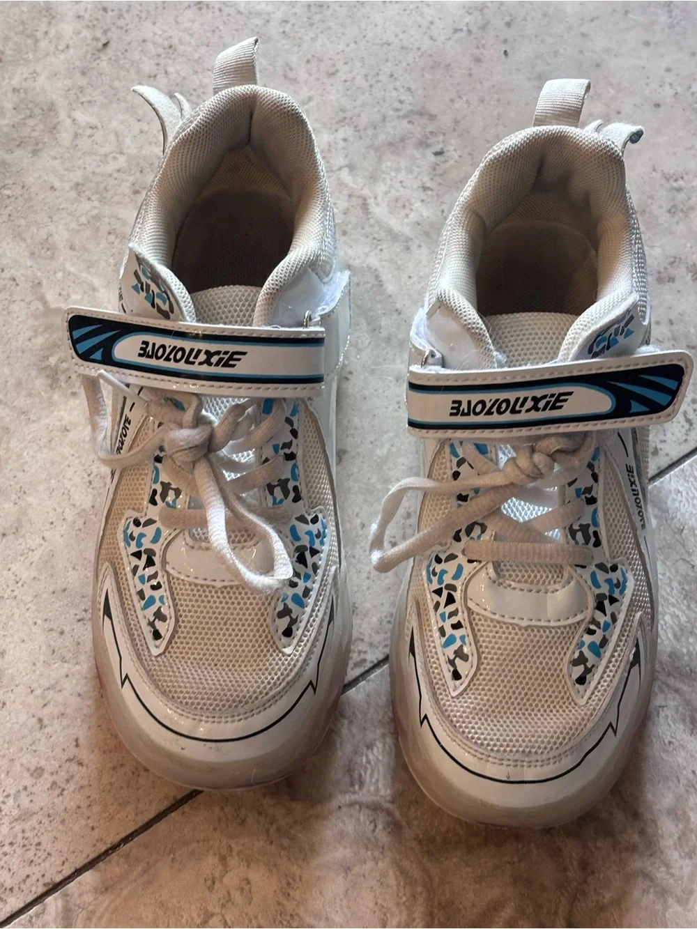 Kids 2-in-1 LED Light-Up Roller Skate Shoes - White/Blue Camo Back to School
